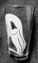 Load image into Gallery viewer, Chobits fanart Chii etched pint glass tumbler cup CLAMP