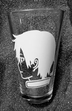 Load image into Gallery viewer, Sword Art Online SAO fanart Kirito etched pint glass tumbler cup