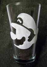 Load image into Gallery viewer, Super Mario Brothers Yoshi fanart etched pint glass tumbler
