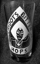 Load image into Gallery viewer, Steven Universe Peridot fanart etched pint glass tumbler cup