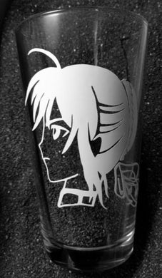 A pint glass etched with Saber's head and neck, stopping at the base of her collar. Her hair is pulled back in a bun, with a ribbon at the bottom. She has a serious look on her face. 