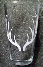 Load image into Gallery viewer, Stag Deer Antlers etched pint glass tumbler cup hunters hunting