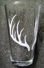 Load image into Gallery viewer, Stag Deer Antlers etched pint glass tumbler cup hunters hunting
