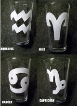 Load image into Gallery viewer, Zodiac etched pint glass tumbler cup Capricorn Aries Cancer Taurus
