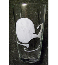 Load image into Gallery viewer, Super Mario Brothers 1Up Mushroom fanart etched pint glass tumbler
