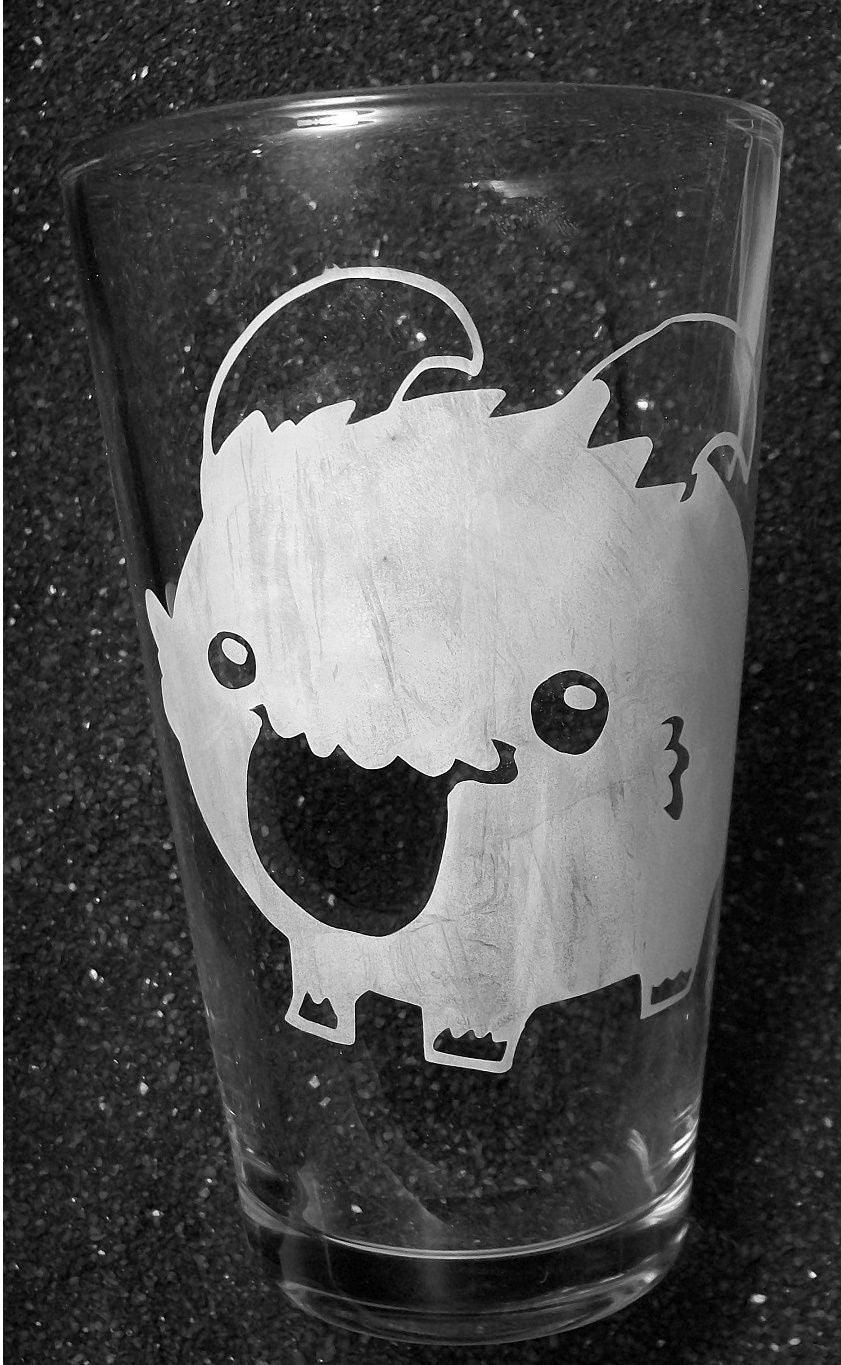 League of Legends fanart Poro etched beer glass tumbler pint cup