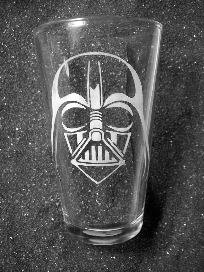 Star Wars fanart Darth Vader etched pint glass tumbler cup