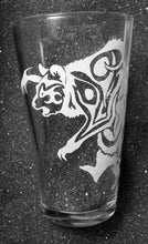 Load image into Gallery viewer, Stormslegacy tattoo bear etched pint glass tumbler cup
